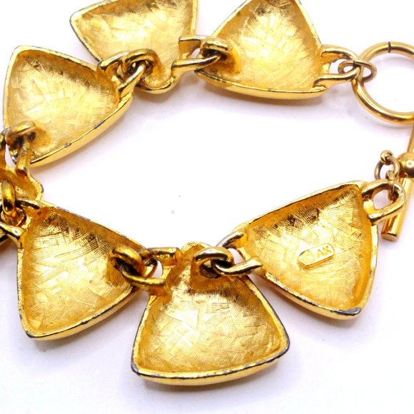 Anne Klein AK Signed Designer High End Gold Tone Modern Triangular Link Bracelet - Picture 6 of 6